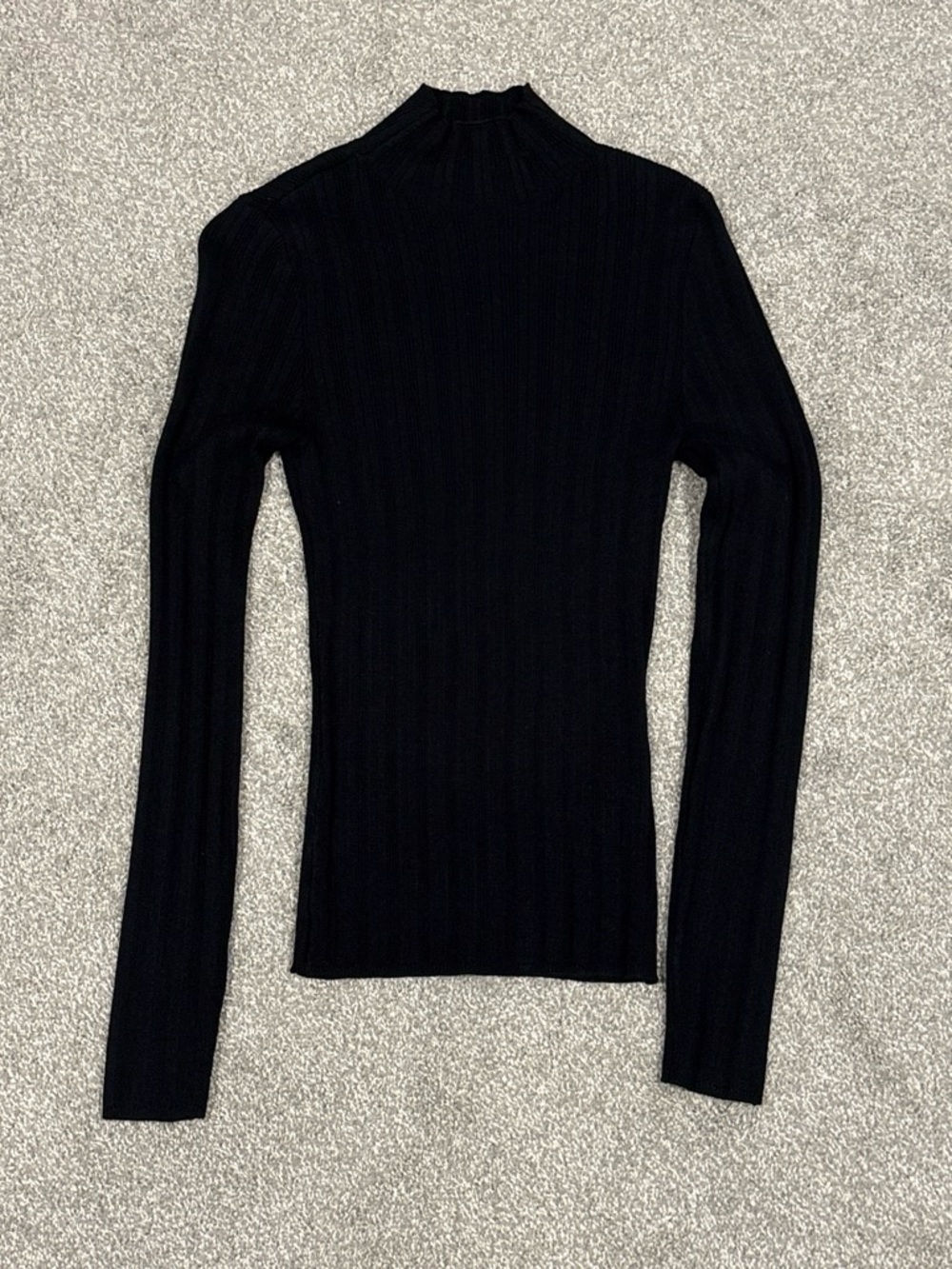 A&F ribbed mock neck top